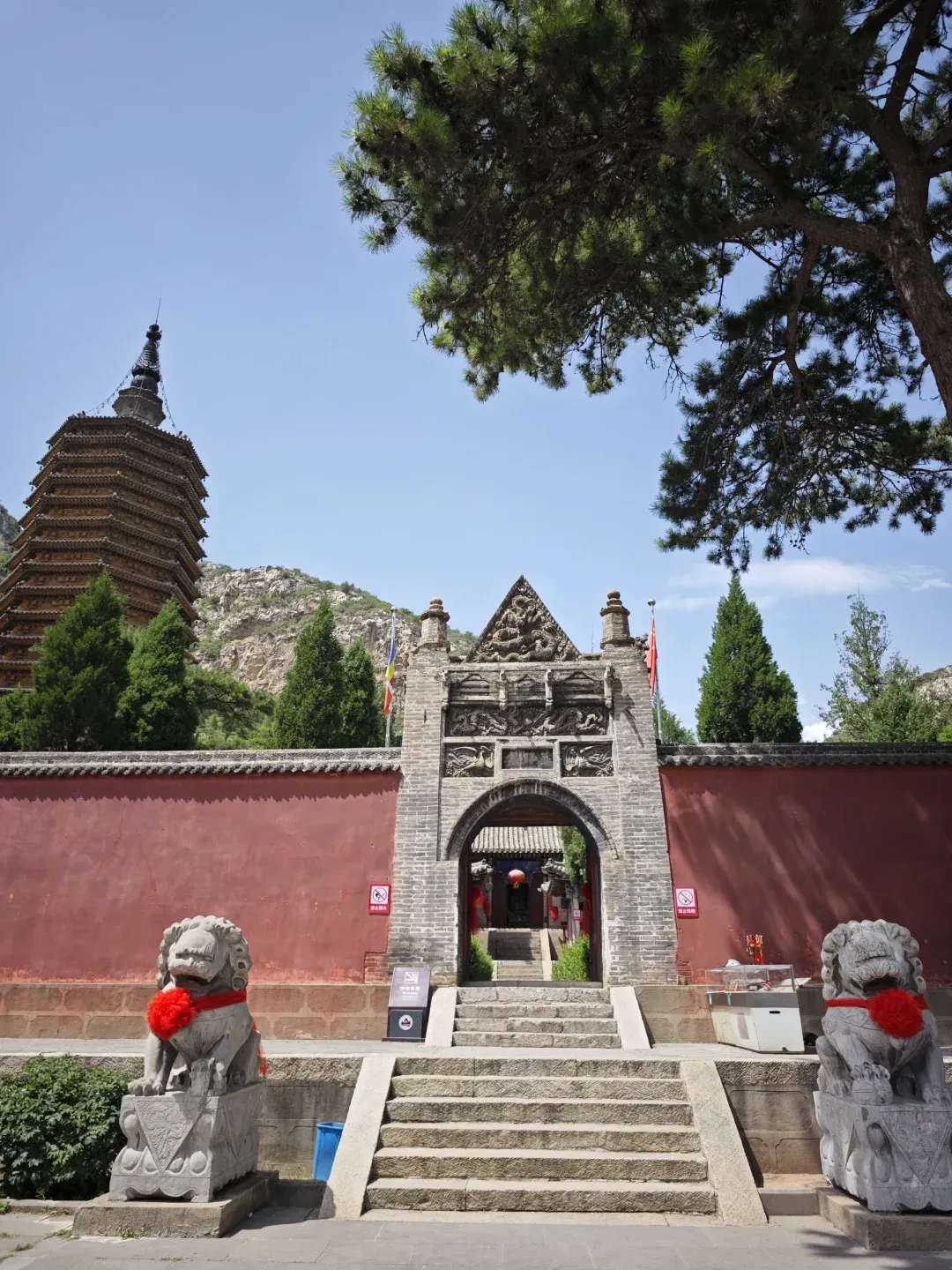 觉山寺(Jueshan Temple)