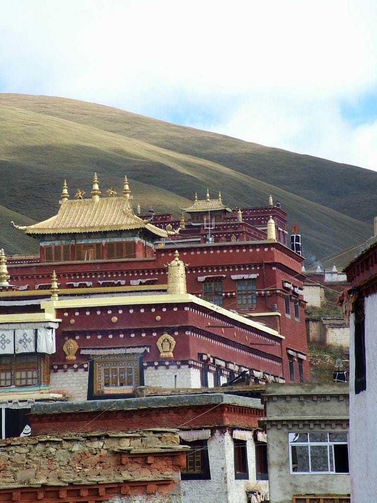 长青春科尔寺(Litang Monastery)
